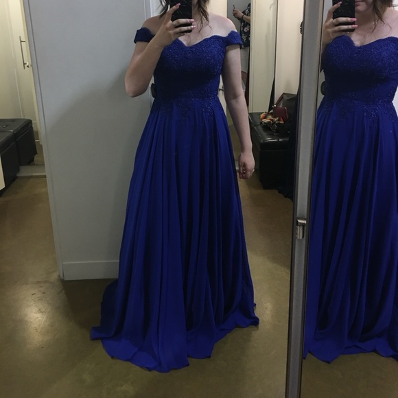 Grad/Prom Dress - Picture 2 of 2